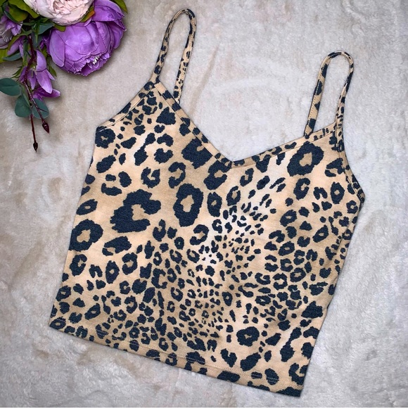 Forever 21 Tops - SEE NEW LISTING  NWT Forever 21 Leopard Print Crop Tank